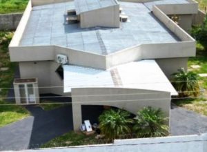 827bb833-130d-40e2-8bb0-25b0f5bc390d-1