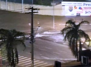 b13e1104-be2e-4836-a077-d5e8647beb4b